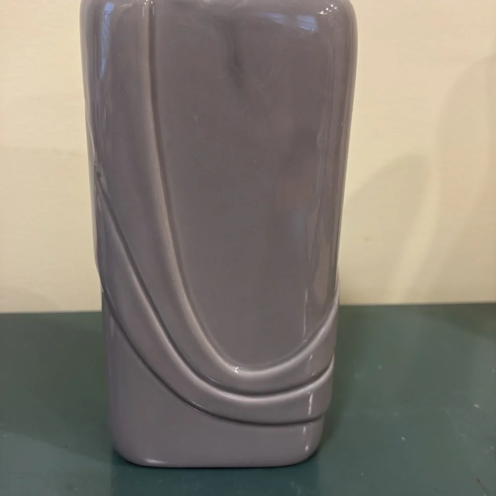 Vintage Inarco Grey Art Deco Ceramic Vase with Sleek Rectangular Design.